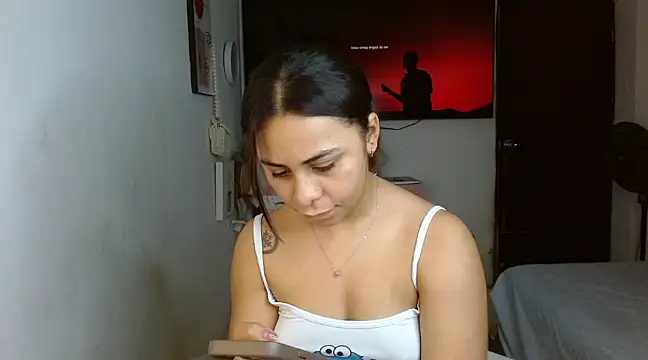 violet leo online show from 02/28/25, 06:09