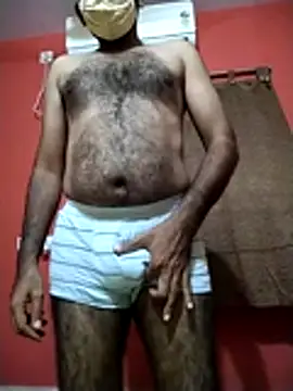 Snapshot of Skcreation123 chatting on 11/06/25, 05:03 Skcreation123 online show from 11/06/25, 05:03