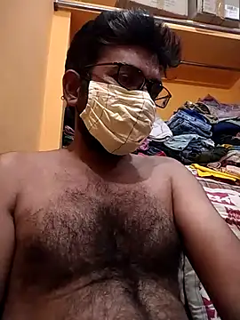 Snapshot of Skcreation123 chatting on 11/07/25, 04:29 Skcreation123 online show from 11/07/25, 04:29