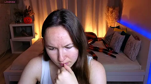 Little doll meow online show from 10/14/25, 02:45