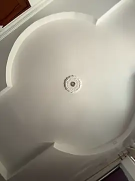 emiss  online show from 10/30/25, 02:07