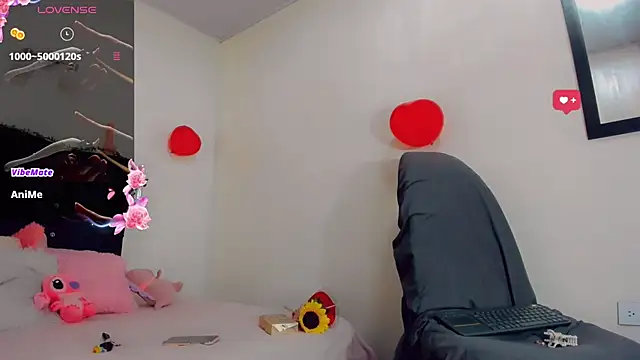 Snapshot of Rubi_30 chatting on 02/13/25, 07:52 Rubi 30 online show from 02/13/25, 07:52