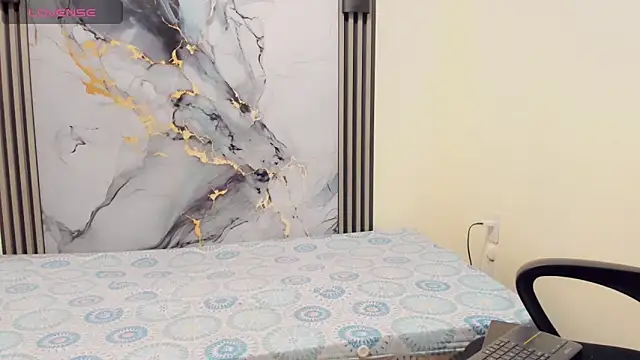 Snapshot of Rubi_30 chatting on 11/24/25, 02:06 Rubi 30 online show from 11/24/25, 02:06