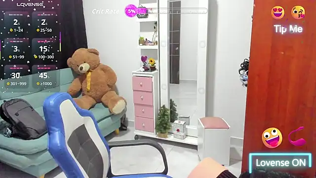 Snapshot of cynthia_watson chatting on 04/04/26, 01:37 cynthia watson online show from 04/04/26, 01:37