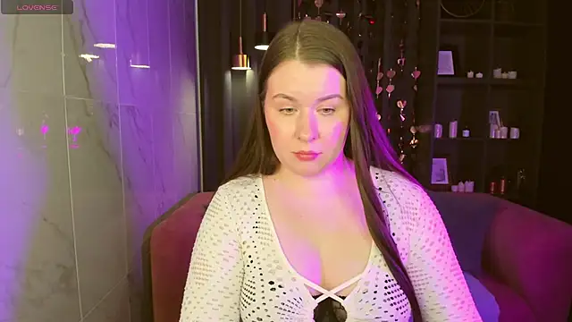 Snapshot of ShedarBrooks chatting on 02/18/25, 11:44 ShedarBrooks online show from 02/18/25, 11:44