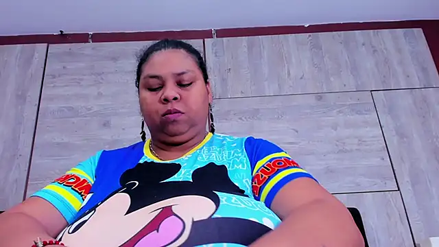 Lynn Jones online show from 01/22/25, 03:52