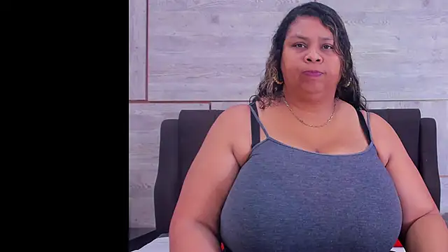 Lynn Jones online show from 02/06/25, 04:21