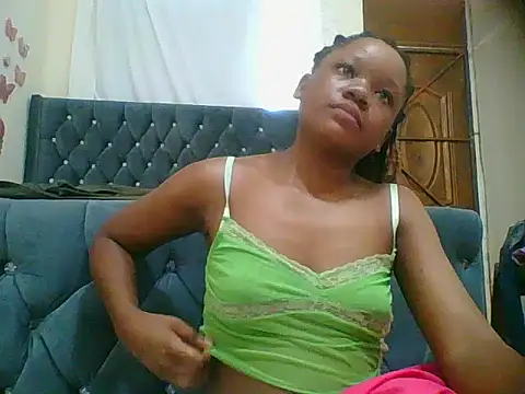 HotJeylee online show from 11/12/25, 10:48