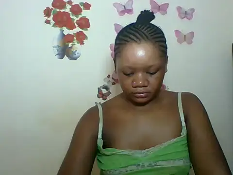 Snapshot of HotJeylee chatting on 07/20/26, 12:18 HotJeylee online show from 07/20/26, 12:18