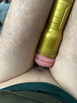 Snapshot of gerracer chatting on 03/11/25, 01:45 gerracer online show from 03/11/25, 01:45