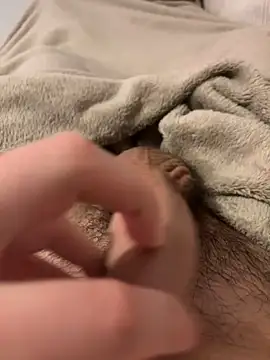 Snapshot of fuckitzer chatting on 02/21/25, 09:24 fuckitzer online show from 02/21/25, 09:24