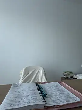 streetdoll online show from 10/27/25, 08:07