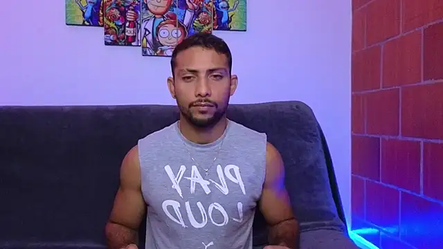 catalina y tylerjhons online show from 01/05/25, 07:07