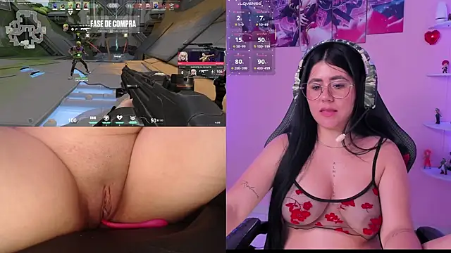 Snapshot of DanielaHang chatting on 02/28/25, 04:10 DanielaHang online show from 02/28/25, 04:10