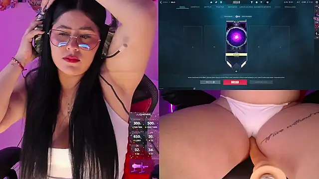 Snapshot of DanielaHang chatting on 10/22/25, 01:44 DanielaHang online show from 10/22/25, 01:44