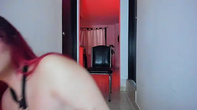 Dafne Moon online show from 02/26/25, 06:58