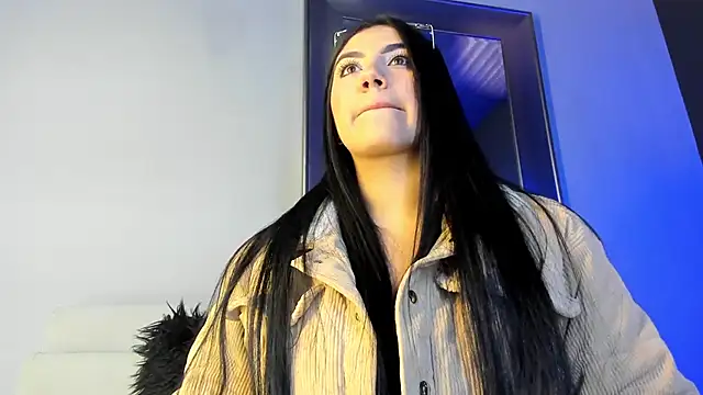 PaulinaDuarte online show from 09/29/25, 11:37