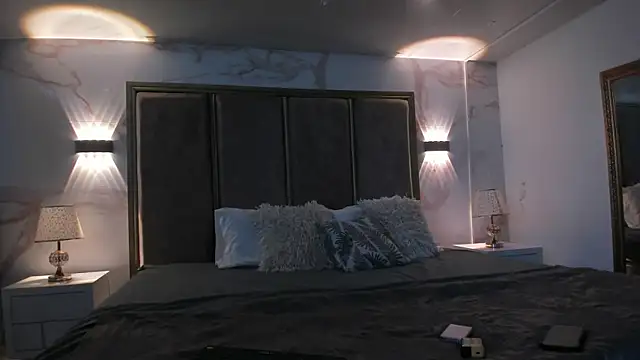 Snapshot of PaulinaDuarte chatting on 06/29/26, 12:27 PaulinaDuarte online show from 06/29/26, 12:27