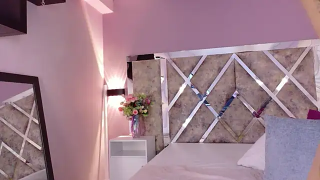 Snapshot of PaulinaDuarte chatting on 07/28/26, 06:20 PaulinaDuarte online show from 07/28/26, 06:20