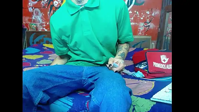 deivid estrada online show from 03/20/25, 03:58