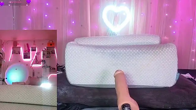 Snapshot of Grifa_Sensual chatting on 03/06/26, 03:03 Grifa Sensual online show from 03/06/26, 03:03