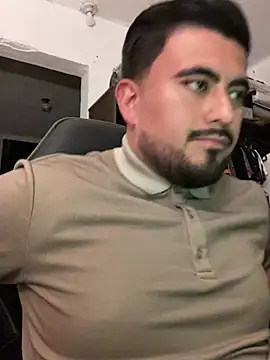 Snapshot of Rubens8866 chatting on 03/19/25, 01:32 Rubens8866 online show from 03/19/25, 01:32