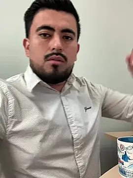 Snapshot of Rubens8866 chatting on 03/20/25, 03:04 Rubens8866 online show from 03/20/25, 03:04