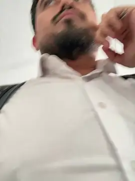 Snapshot of Rubens8866 chatting on 03/21/25, 02:40 Rubens8866 online show from 03/21/25, 02:40