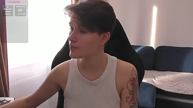 Snapshot of JessieFlower chatting on 02/20/26, 07:43 JessieFlower online show from 02/20/26, 07:43