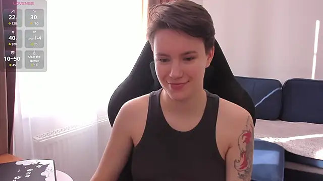 Snapshot of JessieFlower chatting on 02/22/26, 08:13 JessieFlower online show from 02/22/26, 08:13