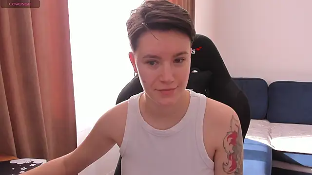 Snapshot of JessieFlower chatting on 02/27/26, 08:36 JessieFlower online show from 02/27/26, 08:36