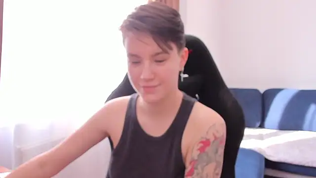 Snapshot of JessieFlower chatting on 03/13/26, 07:37 JessieFlower online show from 03/13/26, 07:37