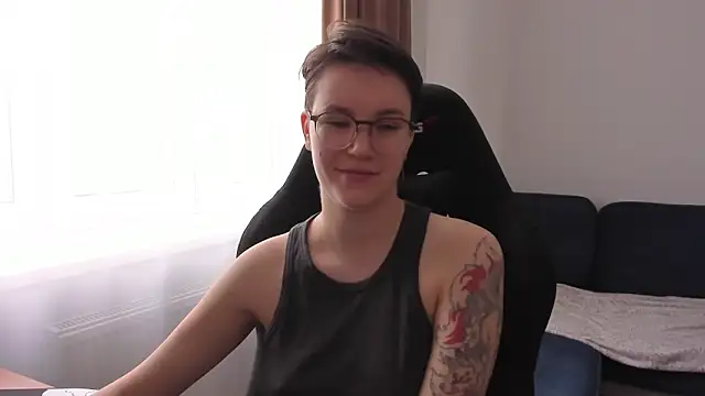 Snapshot of JessieFlower chatting on 03/25/26, 08:31 JessieFlower online show from 03/25/26, 08:31