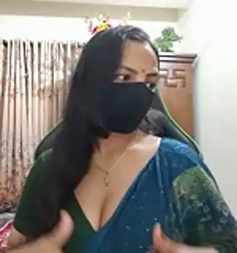 Snapshot of Payel-Sen chatting on 06/09/26, 07:03 Payel-Sen online show from 06/09/26, 07:03