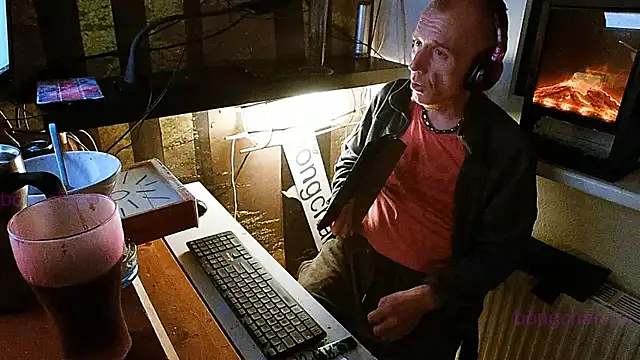 BongChannel online show from 12/31/24, 09:50