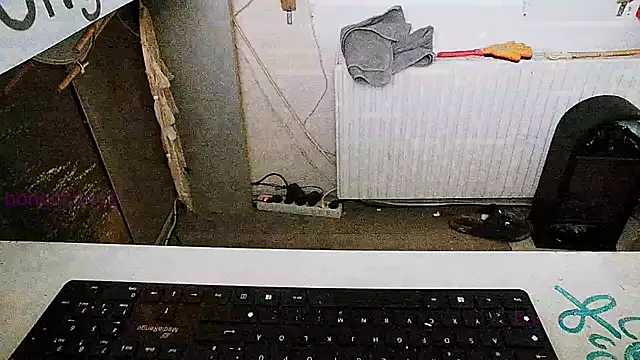 Snapshot of BongChannel chatting on 01/26/25, 12:33 BongChannel online show from 01/26/25, 12:33