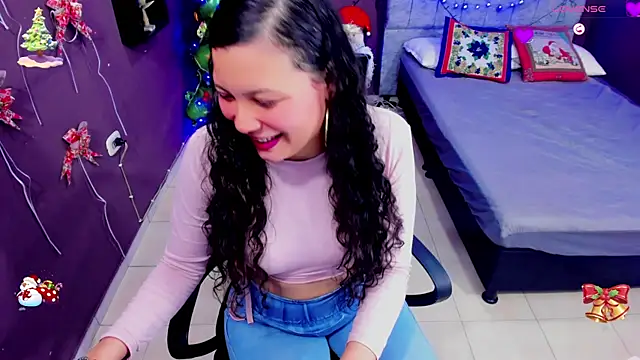 Lana stone  online show from 12/24/24, 08:22