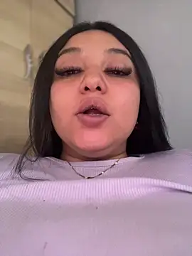 Snapshot of Kym_Owens chatting on 09/27/25, 04:56 Kym Owens online show from 09/27/25, 04:56