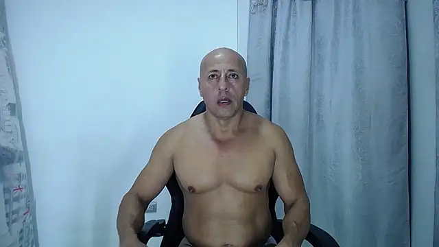 Snapshot of Jordan_Gomez_ chatting on 03/11/25, 10:51 Jordan Gomez online show from 03/11/25, 10:51