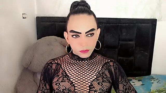 Michell Queen online show from 12/04/25, 04:22