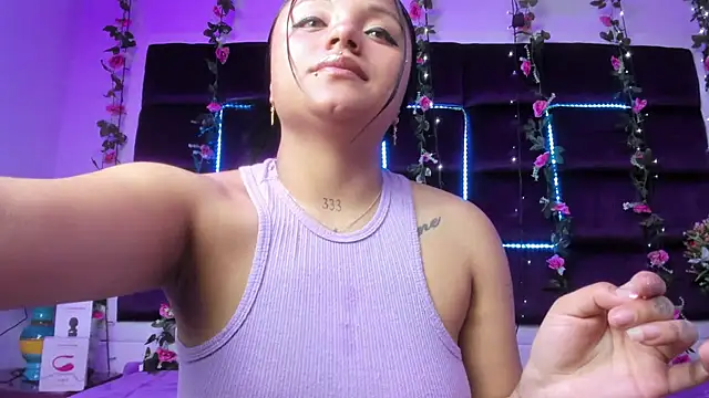 sweelanna   online show from 02/21/25, 07:12