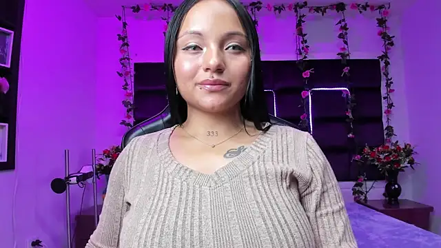 sweelanna   online show from 10/03/25, 01:46