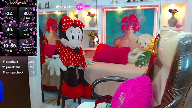 Snapshot of lorenapinto chatting on 10/11/25, 10:30 lorenapinto online show from 10/11/25, 10:30