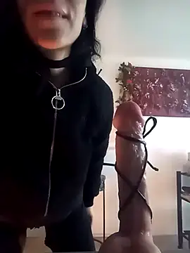 freyamoret online show from 03/11/25, 07:15