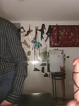 freyamoret online show from 05/09/26, 02:17