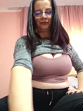 KristenVega online show from 01/09/26, 01:47