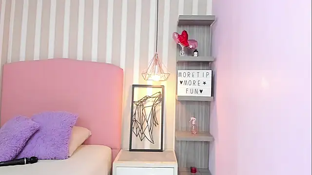 AMELIETARSON online show from 03/08/25, 07:20