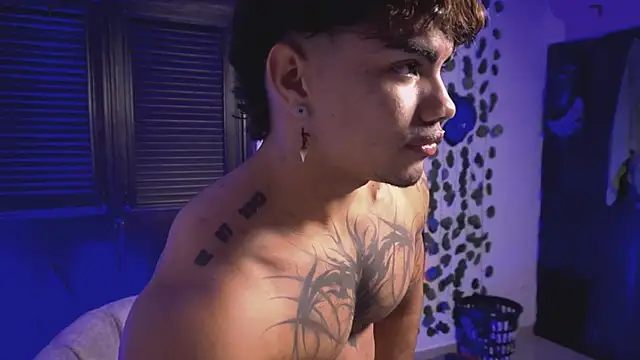 Young laroi online show from 03/09/25, 05:00