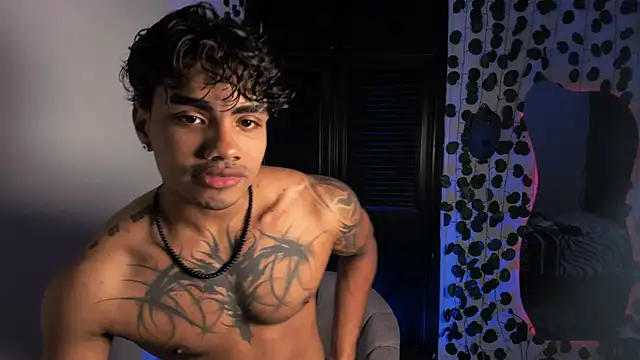 Young laroi online show from 03/23/25, 06:37