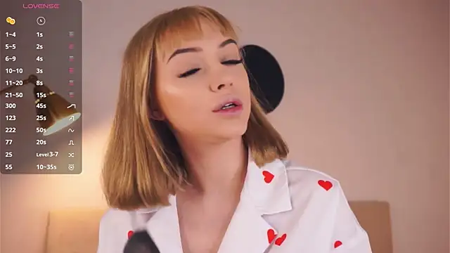 KateDolphin online show from 02/04/25, 04:18